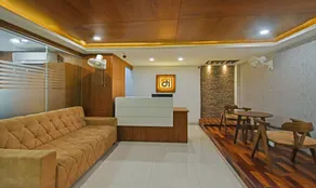 Itsy Hotels Deluxe Inn - Reception
