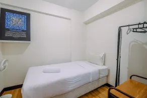 Brand New and Best Choice 2BR at Cinere Resort Apartment By Travelio - Room