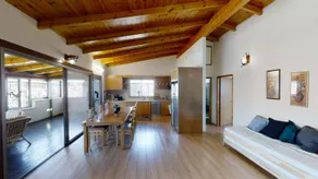 Cozy wood apartment with great view to Nazareth - Coin séjour