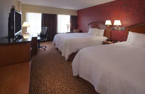 Hampton Inn & Suites Columbus-Downtown - Chambre
