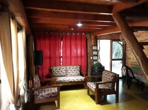 Lajas del Puerto - Living area