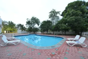 Hotel Tamilnadu Rockfort Trichy - Piscina