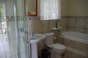 Aqua Marine Guest House - Banheiro