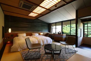 Nanzenji sando KIKUSUI - Room