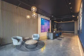 X Kirra Apartments - Reception