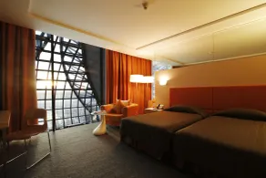 Miracle Transit Hotel - Chambre