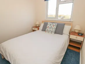 304 Norton Park - Room