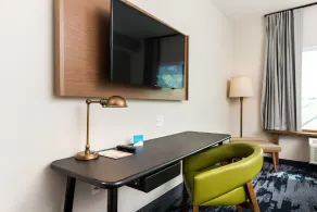 Fairfield Inn & Suites by Marriott Salmon Arm - Chambre