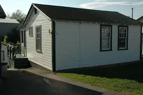 Channel Watefront Cottages - Room