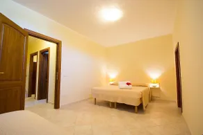 Relaxing Le Residenze del Maria Rosaria 1 Bedroom House sleeps 5 - Quarto