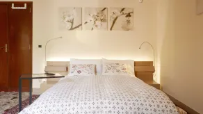 Three Rooms - Habitación