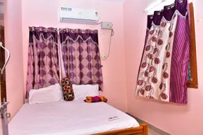 Arunai Grand Tiruvannamalai - Room
