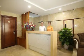 London Hotel & Apartment - Reception