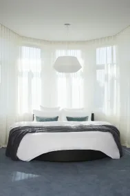 Hotel Cubo - Room