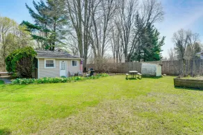 1 Mi to Lakeport State Park! Bungalow w/ Patio - Interiør