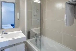 Noemys Viviers-du-lac - Badezimmer