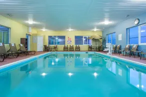 Holiday Inn Express Hotel & Suites Richmond by IHG - Piscine