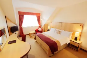 La Mon Hotel & Country Club - Room