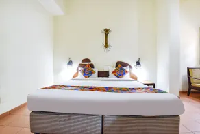 Fabhotel Maharaja - Habitación