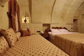 Fairyland Cave Hotel - Room