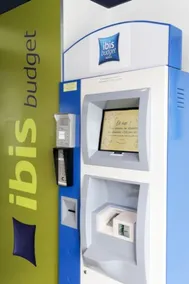 ibis budget Dôle ex Etap Hôtel - Borne des arrivées/des départs