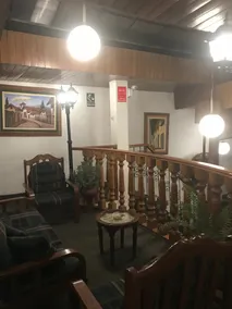 Hostal Santa Apolonia - Lobby sitting area