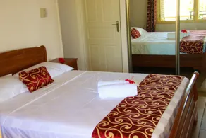 Summer Self Catering - Vista dalla camera