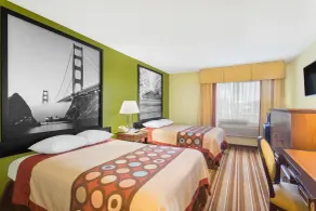 Super 8 by Wyndham Chico - Chambre
