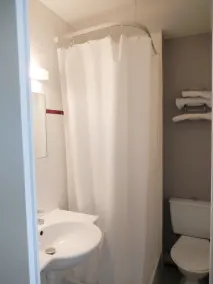 Hôtel Inn Design Laon - Badeværelse
