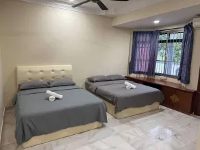 Cozy Johor Bahru Home with Family Room and unblock balcony View - Værelse