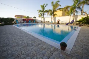 Hotel Rainbow Resort - Piscine