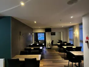 Crown Hotel & Bar - Reception