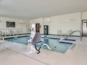 Cobblestone Hotel & Suites - Bay Minette - Pool