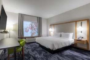 Fairfield Inn & Suites by Marriott Salmon Arm - Chambre