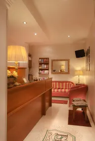 Hotel Silla - Réception