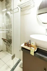 Lhasa Ayurveda and Wellness Resort - A BluSalzz Collection, Kochi, Kerala - Salle de bain