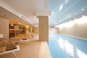 Hotel Atrium - Piscina