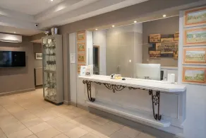 Hotel Prins Boudewijn - Rezeption