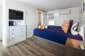 Breakwater Hotel - Chambre