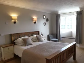 The River Haven Hotel - Habitación