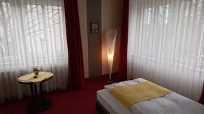 City Hotel Aschersleben - Quarto