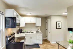 6 Mi to Downtown Cincy: Group-friendly Townhome! - Interior