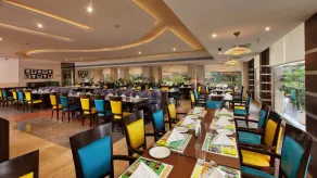 Lemon Tree Hotel Baddi - Restaurant
