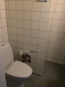 Blommenslyst Kro - Bathroom