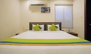 Treebo Lazystay Grand Patia - Room