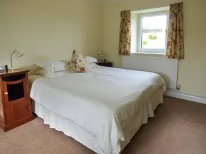 Aros - Room