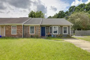 Charming Jacksonville Abode w/ Patio! - Innenbereich