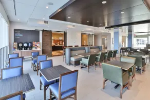Holiday Inn Express & Suites - Nashville MetroCenter Downtown by IHG - Ristorante
