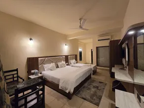 Ricardo Beach Resort - Room