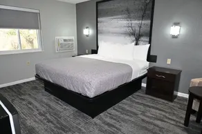 Super 8 by Wyndham Higginsville - Værelse
